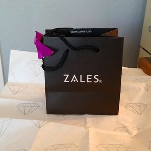 Zales Jewelry Box and Bag with tissue paper